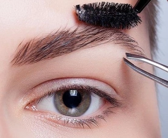 خدمات اصلاح صورت و ابرو